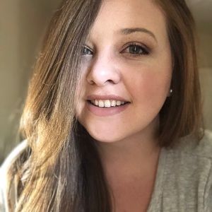 Meet your Posher, Brittni